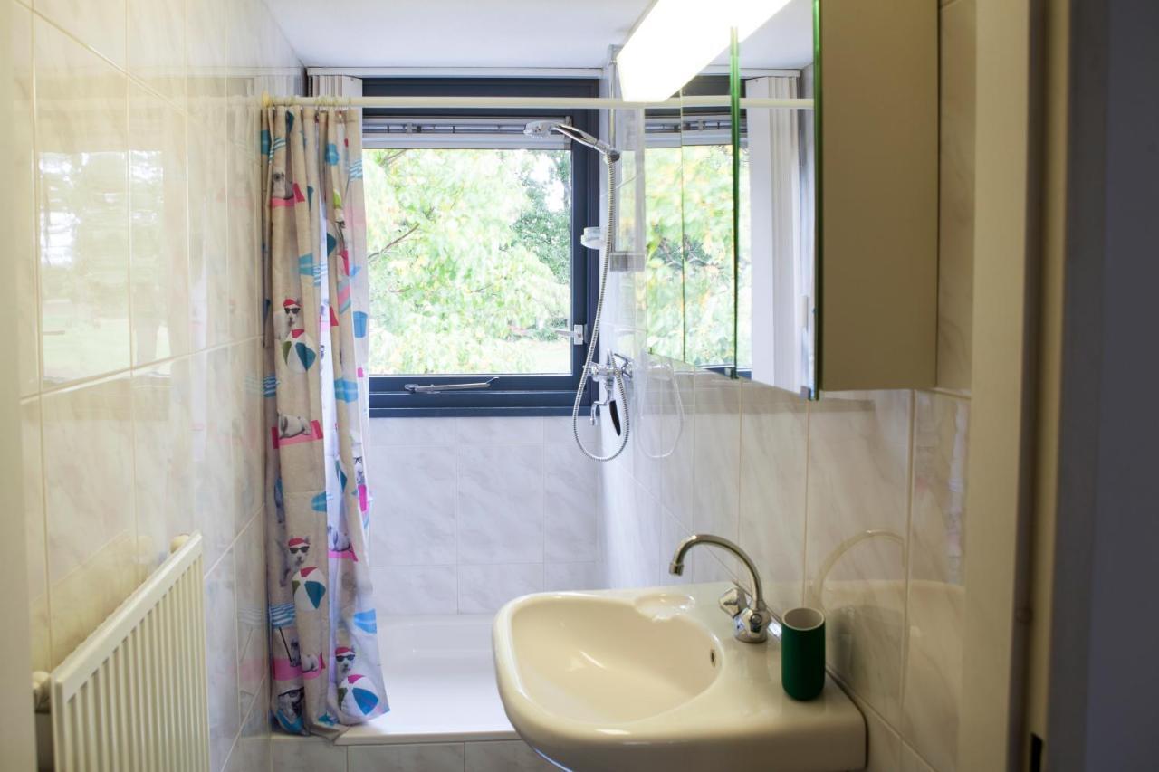 Bed and Breakfast De Heidestroper Eindhoven Esterno foto